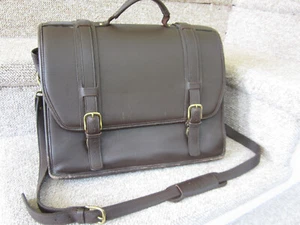 Aston Conrad Herren Premium Leder Aktentasche Laptoptasche Dunkelbraun Hergestellt in den USA - Bild 1 von 12