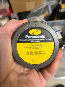 Panasonic M7RA15G4L Motor with M70GA60B gear head - Picture 1 of 2