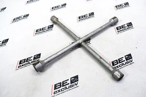 Mercedes CLA 200 C117 Radkreuz Radschlüssel Bordwerkzeug 17 19 22 SCHLÜSSEL - Picture 1 of 6