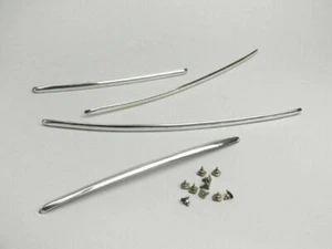 Panel lateral Vespa y borde protector de barro con tornillos de fijación SS180 Sprint Super GT GTR - Imagen 1 de 1