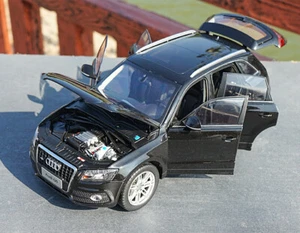 1/18 Skala Q5 SUV 2011 Schwarz Diecast Auto Modell Sammlung Spielzeug Geschenk - Picture 1 of 8