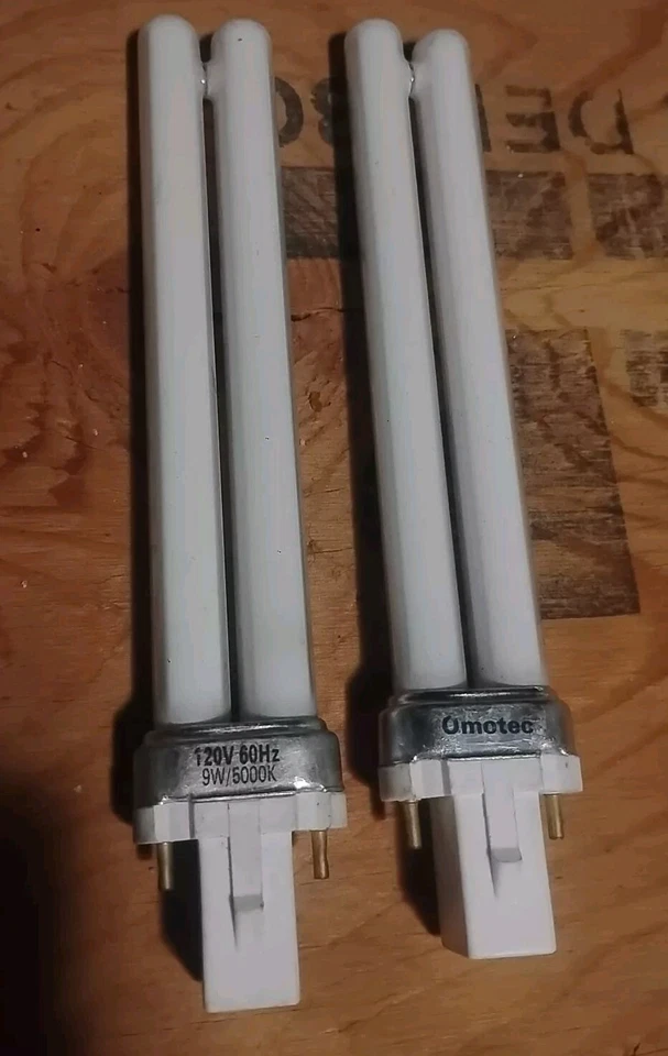 2 Ampoules fluocompacte Omotec PL-S 9W 120v  Master 60Hz Foto 1 de 1