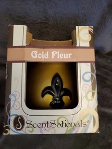 Scentsy Fleur de Lis Wachswärmer Raumduft Neu im Karton Gold - Bild 1 von 6