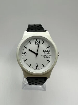 QQ By Citizen 35mm White Plastic Vintage Men’s Watch Quartz Retro - image 1 of 4