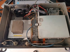 MOTOROLA DR 3000 VHF ANALOGICO DMR REPEATER RIPETITORE DA REVISIONARE NO ON. - Zdjęcie 1 z 5