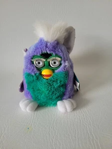 Vtg 1999 FURBY BABY Purple & Green Grey Eyes MOVES NO SOUND BROKEN EAR - Bild 1 von 13