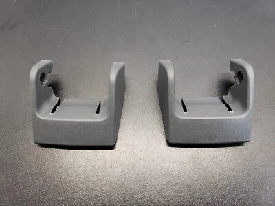 2003 - 2008 Honda Pilot Third Row Seat Mounting Bolt Covers OEM 82195-S3V-A00ZD Foto 1 de 4