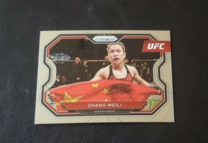 Tarjeta base Panini UFC Prizm Zhang Welil 2021 #189 edición debut - Imagen 1 de 2