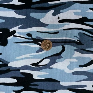 Blau Urban Camouflage Cammo Design Polycotton Stoff/Material - 1 voller Meter - Bild 1 von 2