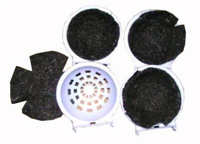 MCAGE Lot of 4 pcs Bird aviary budgie canary Lovebird Plastic Nest With Soft Felt Pad