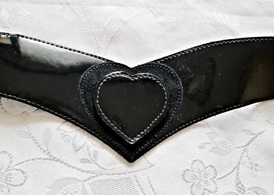 ВИНТАЖНЫЙ ПОДЛИННЫЙ DIRNDL OKTOBERFEST TYROL ЧЕРНЫЙ ЛАКИРОВАННАЯ КОЖА ЖЕНСКИЙ РЕМЕНЬ - Изображение 1 из 4