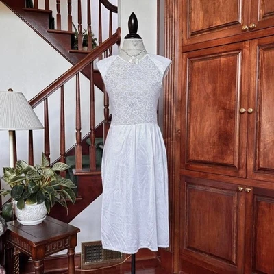 Vassarette White Lace Slip Chemise Dress Nightgown Layering Vintage  - Image 1 of 4