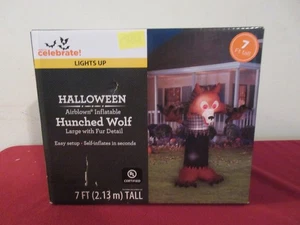 Gebeugter Wolf 7 Fuß groß luftgeblasen aufblasbar. Mit Felldetail. Leuchtet. Halloween - Bild 1 von 9
