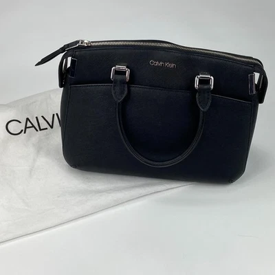 Bolso de mano CALVIN KLEIN negro de cuero sintético con asa superior Foto 1 de 4
