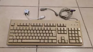 Clavier PS/2 avec adaptateur pour IBM PC XT AT compatibles type AMSTRAD KB5 - Picture 1 of 5