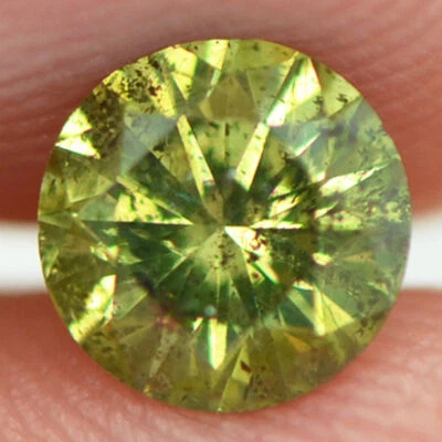 Diamante Verde Corte Redondo Elegante Color Suelto Real I1 Certificado Mejorado 0.61 Quilates Foto 1 de 4