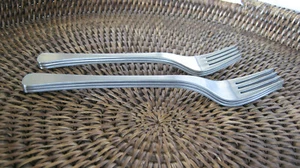 Albert Nicrosil Italy 3 Dinner & 3 Salad Forks VTG MCM 6 Pcs. Stainless Flatware - Picture 1 of 7