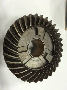 Forward Gear And Bushing Johnson Evinrude OMC 385568 0385568 - Picture 1 of 4