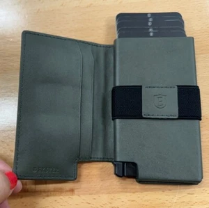 Ekster Leather Parliament Card Wallet Slim in Juniper Green Smart Cash Cards ntc - Picture 1 of 6
