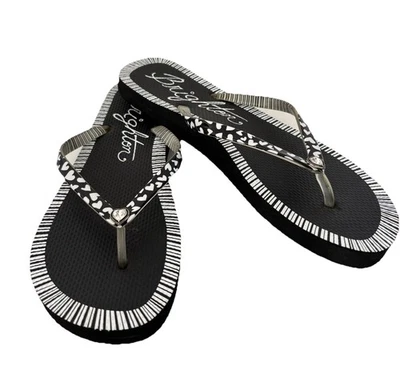Sandalias Brighton Chanclas Estrás Corazón Para Mujer 10 Tangas Negro Blanco Foto 1 de 4