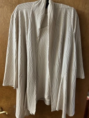 Women’s Travelers Collection Set Jacket & Matching Tank Gold Glitter  & Cream - Image 1 of 4