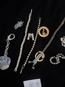 Konvolut Vintage & Modern Schmuck Teile Basteln Upcycle Kunst Ernte Strass defekt - Bild 1 von 7