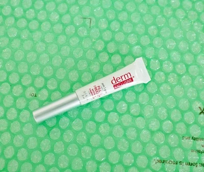 Derm Exclusive Factory Sealed AM/PM Fill & Freeze Wrinkle Treatment 3ml - Image 1 of 4