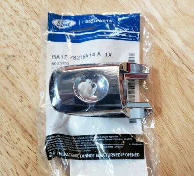 NEW 2011-2019 Ford Explorer, Edge, MKX Chrome DRIVER Front Door Lock Cap. OEM Foto 1 de 2