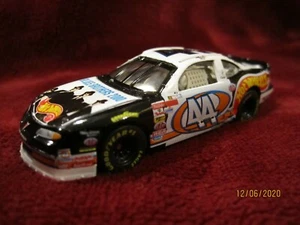 Team Hot Wheels 1998 Pro Racing Nascar Preview Edition Car  #44 Kyle Petty - Picture 1 of 8
