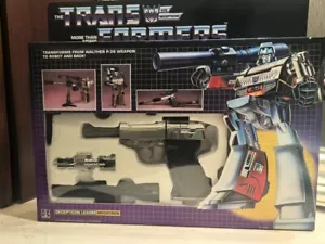 TRANSFORM G1 Reissue G1 Megatron Brand New In STOCK - Picture 1 of 10