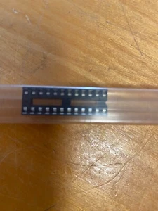 vintage AUGAT 324-AG10DC IC SOCKET 24 PIN - Picture 1 of 3