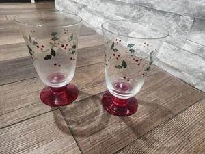 WINTERBERRY Pfaltzgraff Weihnachten 2 Fuß Wasserkelche 6" geätzt handbemalt - Bild 1 von 5