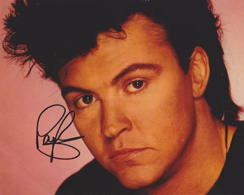 Paul Young HAND SIGNED 8x10 Photo, No Parlez, Wherever I Lay My Hat (B) Cover