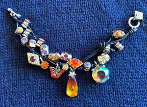 NUEVO CON ETIQUETAS AUTÉNTICO Rodrigo OTAZU Clásico Vintage Pulsera RARO Coleccionable BEBÉ - Imagen 1 de 4