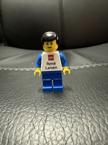 AUTHENTIC Lego René Larsen Business Card Minifigure! SUPER RARE!