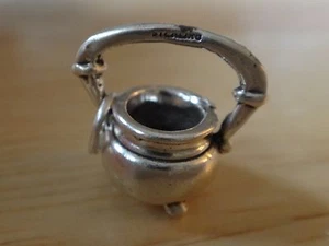 Sterling Silver 3D 14x14mm long handled Kettle or Cauldron Charm - Picture 1 of 5
