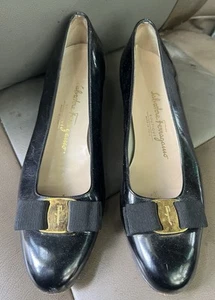 Salvatore Ferragamo Vara Leder Boutique Krawatte Schleife Schuhe schwarz 8,5 - Bild 1 von 9