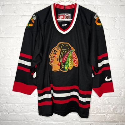 Camiseta deportiva de hockey vintage Nike Team Sports NHL Chicago Blackhawks para hombre pequeña Foto 1 de 4