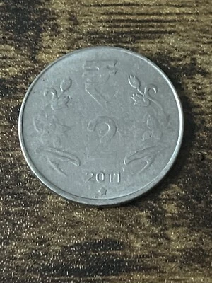 India 2011 2 Rupees Stainless Steel Coin Asoka column Actual Coin TK5968* - Image 1 of 3