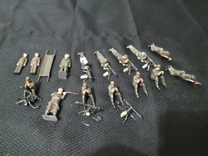 Vintage Britains WWI Lead Soldier Lot - Picture 1 of 11