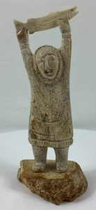 Chupak Juneau Alaska Signed Carved Figurine Sculpture Inuit Holding Salmon - Picture 1 of 6