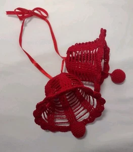 Gehäkelte rote Weihnachtsglocke Ornament Paar gestärkt 3" hoch - Bild 1 von 4