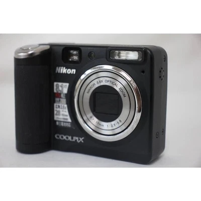 Nikon COOLPIX P50 CCD Digital Camera, Black, 8.1 megapixels, 3.6x optical zoom - Image 1 of 4