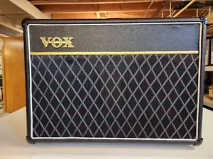 Vox AD30VT Twin-10 Custom Amplifier - Picture 1 of 10