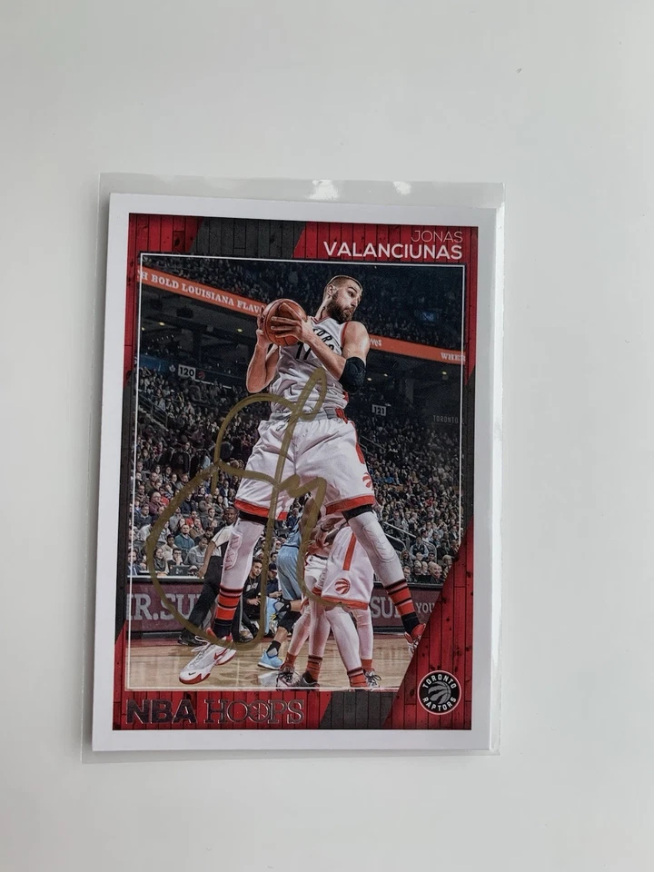 2016-17 PanIni NBA Hoops #112 Jonas Valanciunas Signed Autographed Card - Image 1 of 1