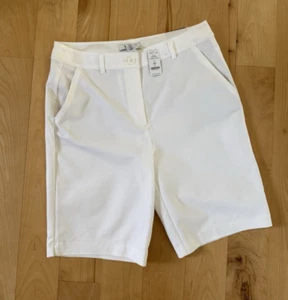 White House Black Market Bermuda Shorts SZ 8 White High Rise Pockets Flat Front - Picture 1 of 7