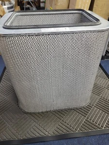 Donaldson Torit P031596 Water Soluble Mist Cartridge Filter * NEW Minor Damage - Imagen 1 de 7