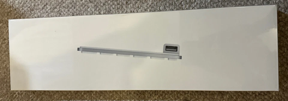 Brand New Apple A1243 MB110LL/B Wired Keyboard - Image 1 of 1