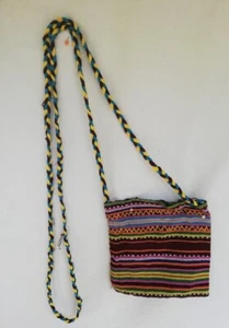 Bolso de Tuercas Betel Aluk Sin Ikat Motivo Tejido a Mano Tribal Auténtico Timor Indonesia - Imagen 1 de 5