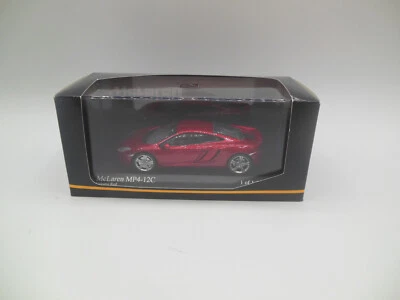 Minichamps 530 133022 2011 McLaren MP4 - 12C en rojo metálico edición 1 de 1440 Foto 1 de 4